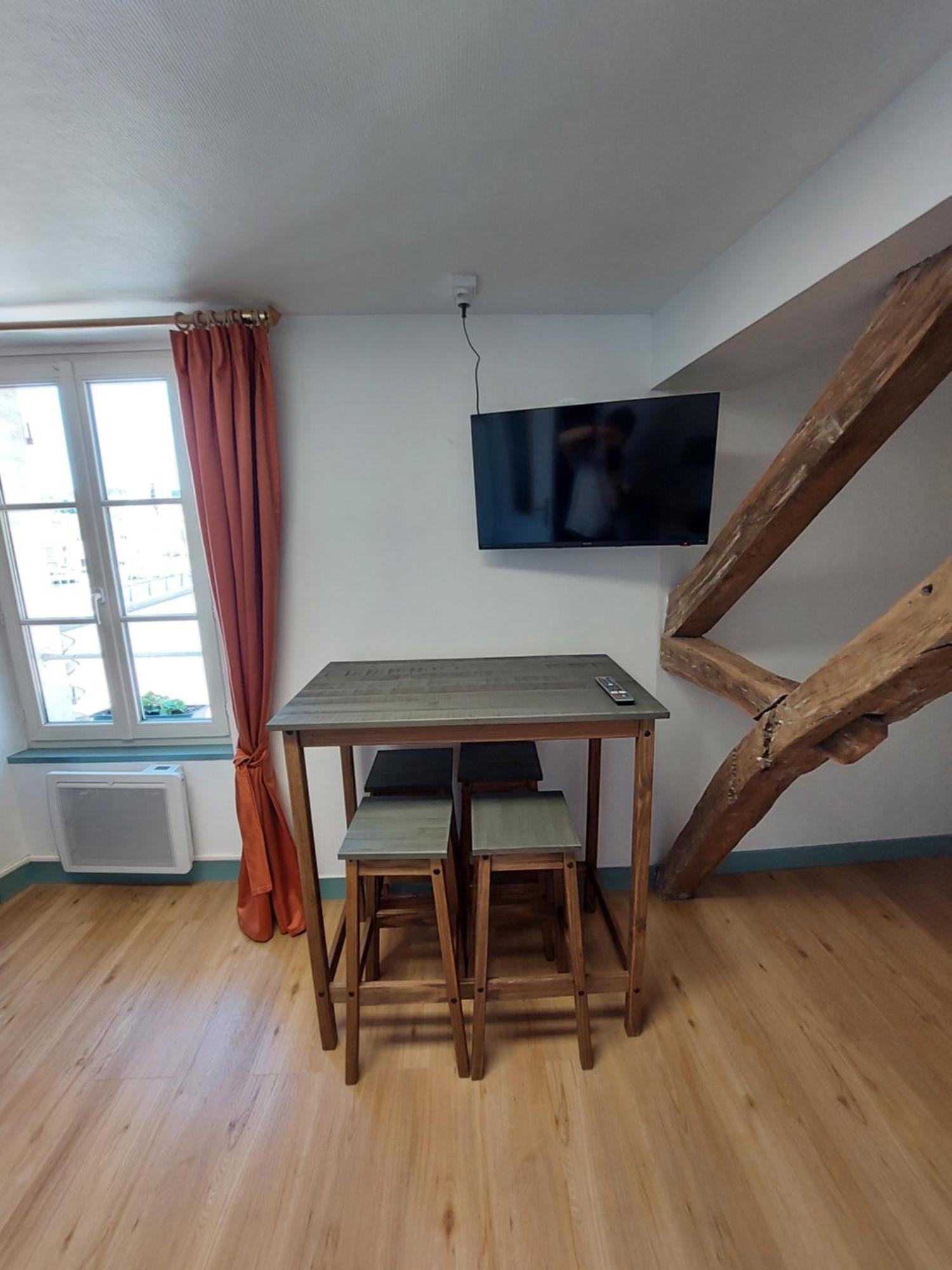 Aparthotel Kilometre 99 Pont-Sur-Yonne Zewnętrze zdjęcie
